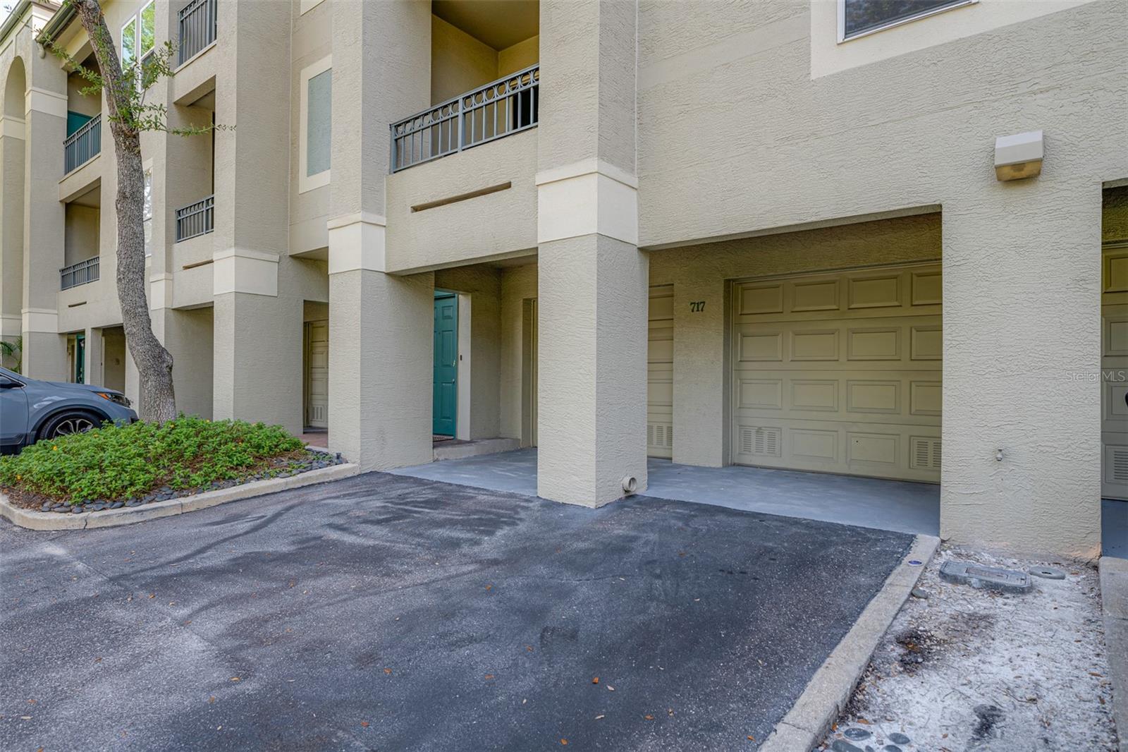 ISLAND PLACE A CONDO - Residential Lease