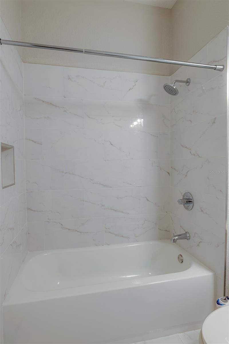 ISLAND PLACE A CONDO - Residential Lease