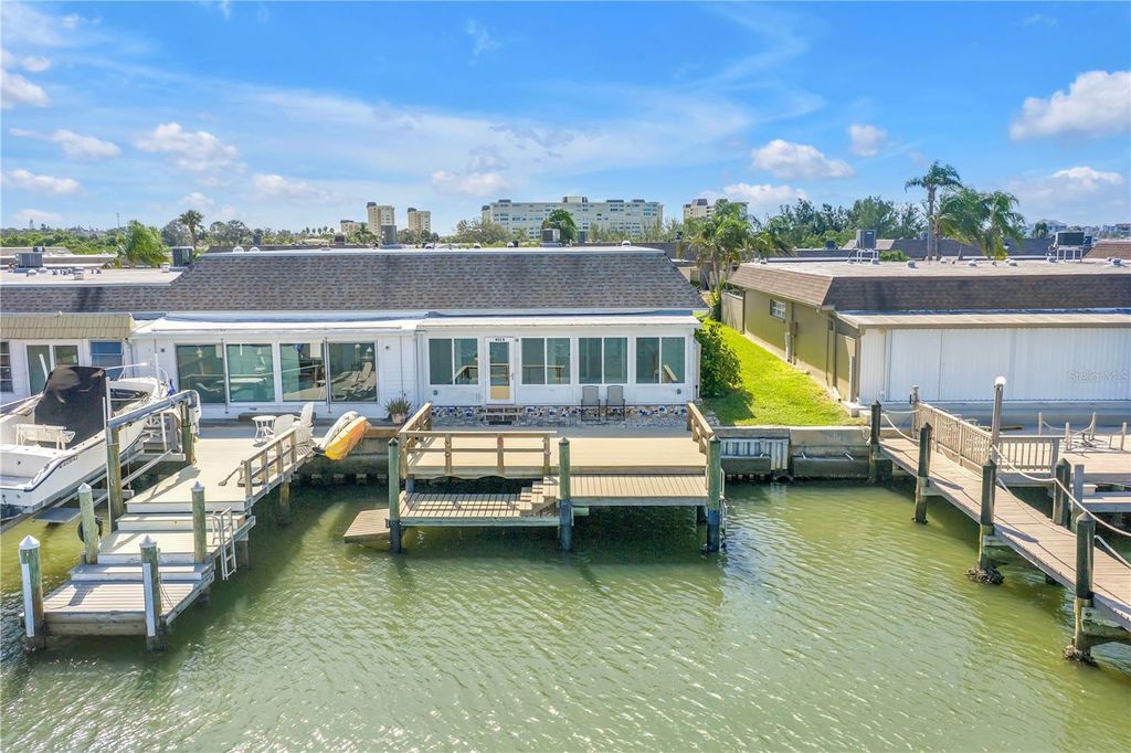 Photo of 433 Boca Ciega Point Boulevard S #1012, St Petersburg, FL 33708 (MLS # TB8435635)