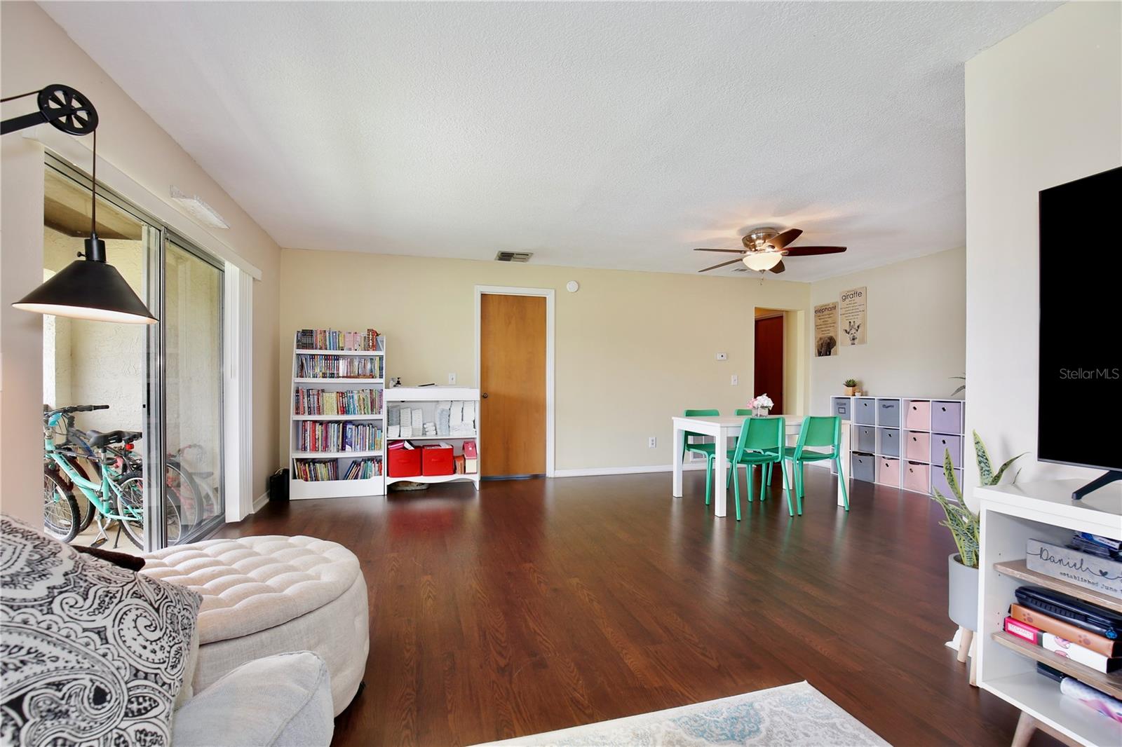 TUSCANY PLACE PH 1 - Residential