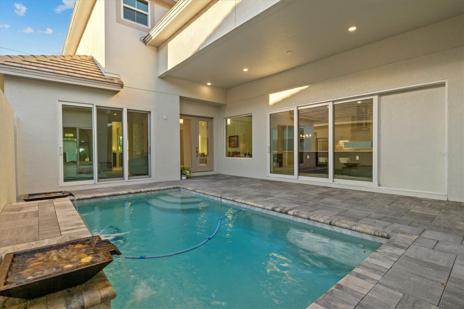 HAMPTON LNDG/PROVIDENCE - Residential