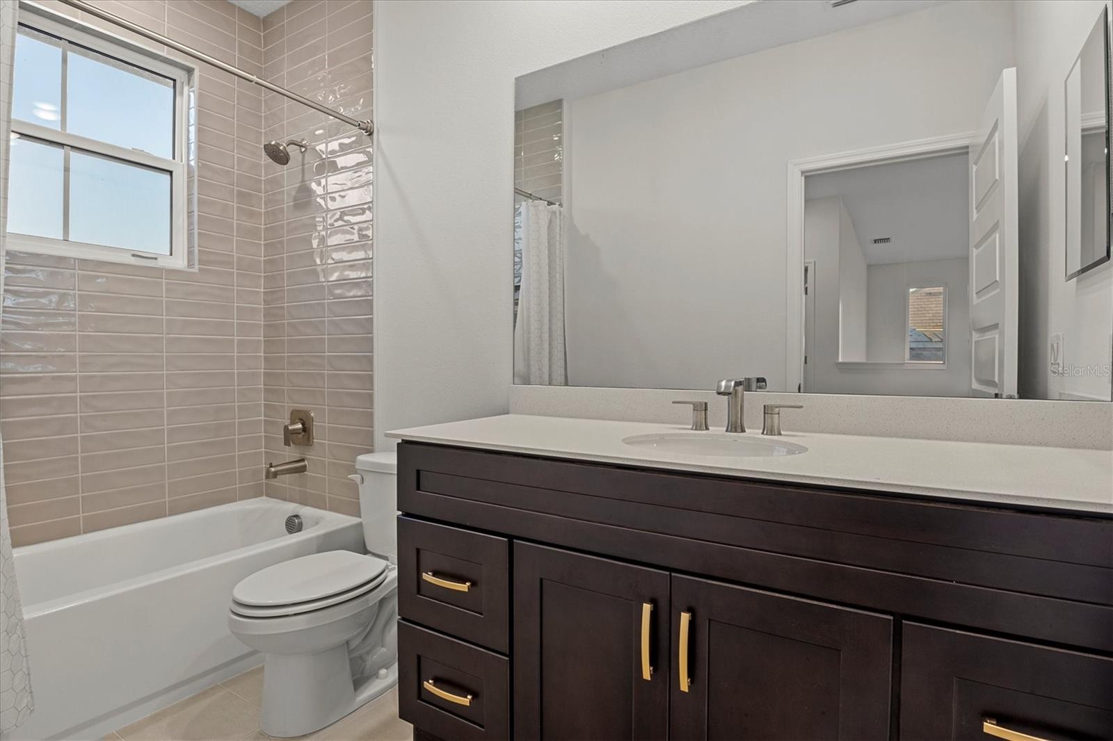 HAMPTON LNDG/PROVIDENCE - Residential