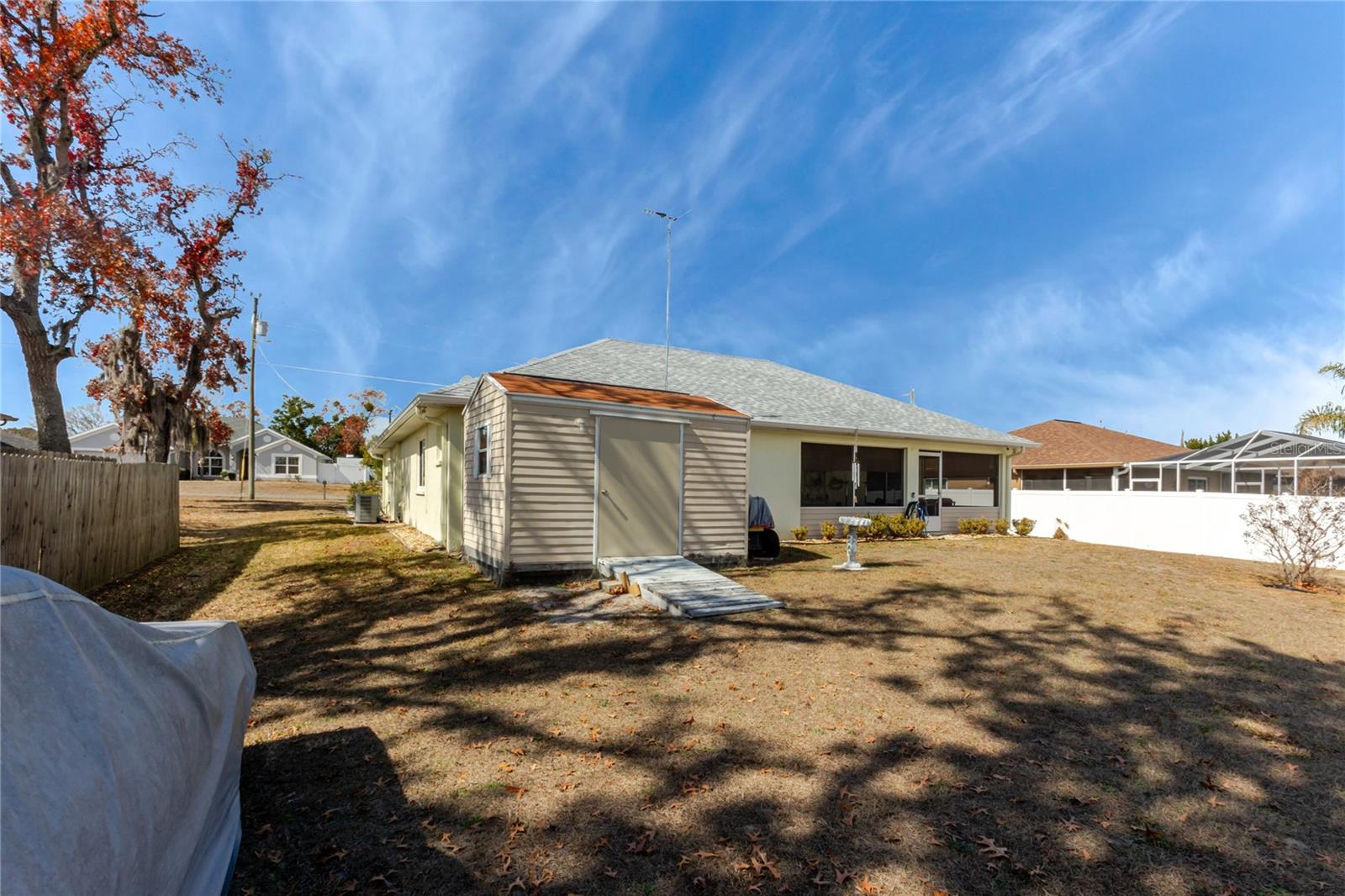 SPRING HILL - Residential