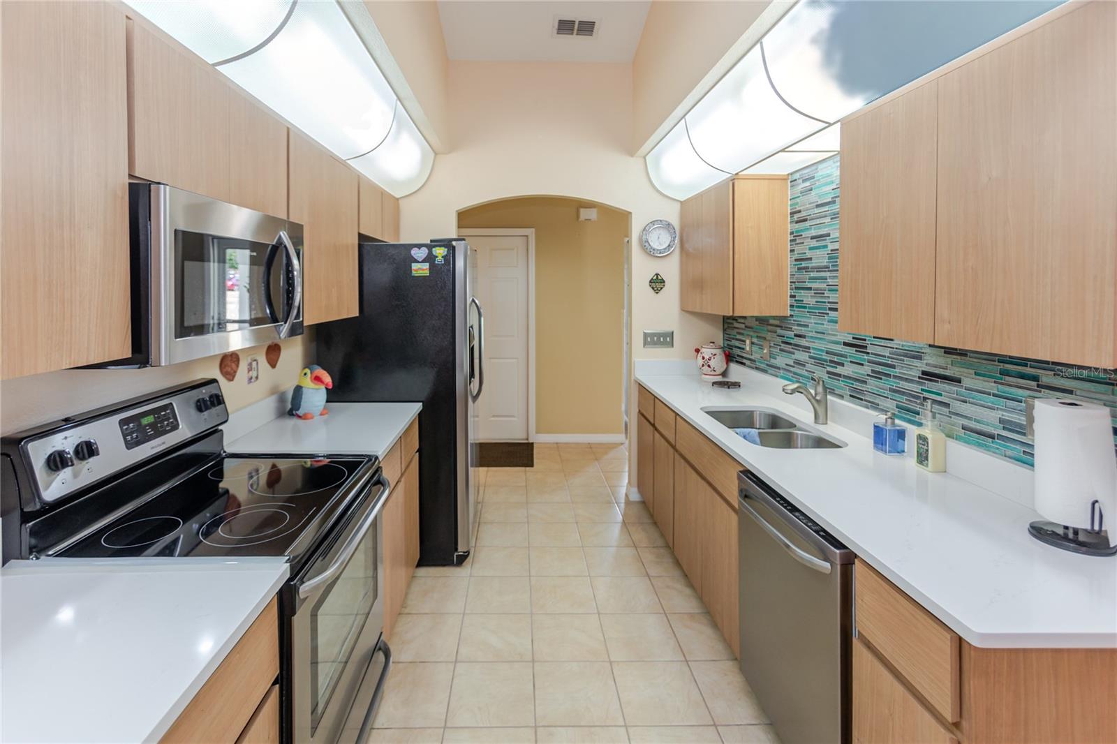 SPRING HILL - Residential