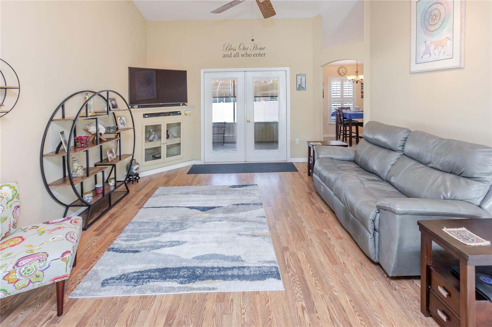 SPRING HILL - Residential