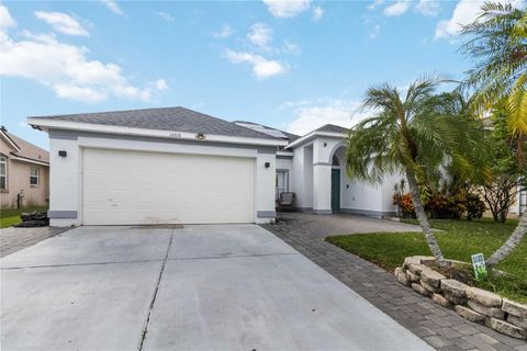 Photo of 12328 Bronson Way, Orlando, FL 32824 (MLS # O6354203)