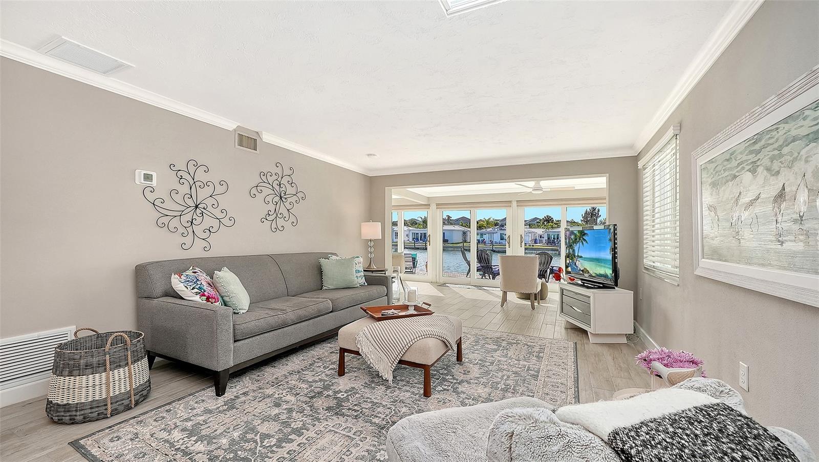 SPANISH MAIN YACHT CLUB CONDO - Residential