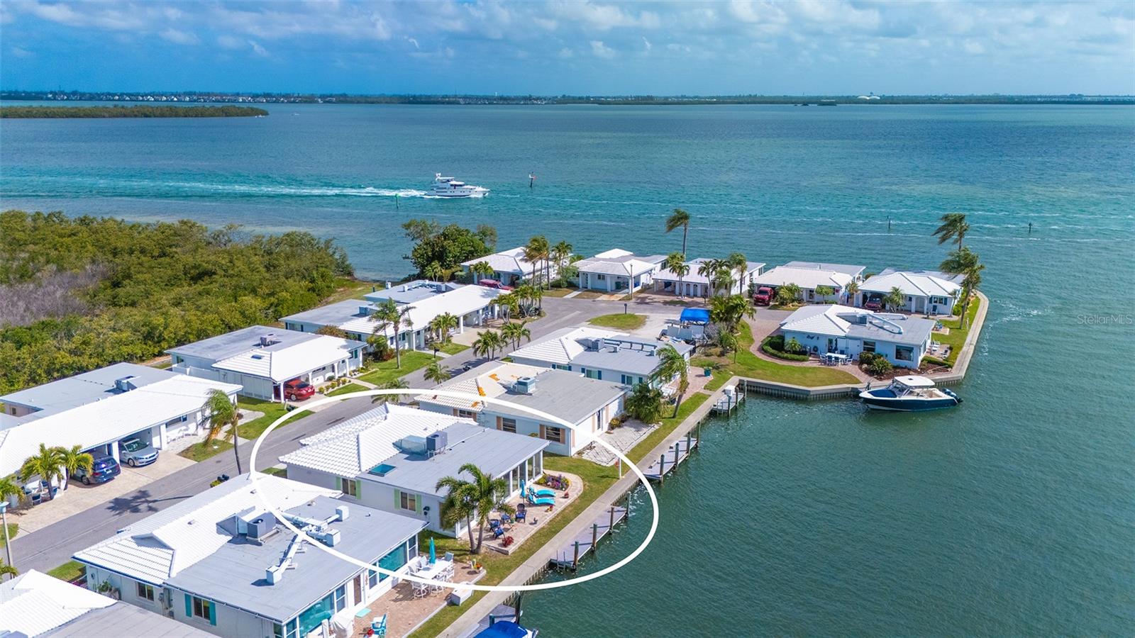 SPANISH MAIN YACHT CLUB CONDO - Residential