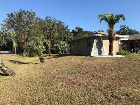 A home in CRYSTAL RIVER