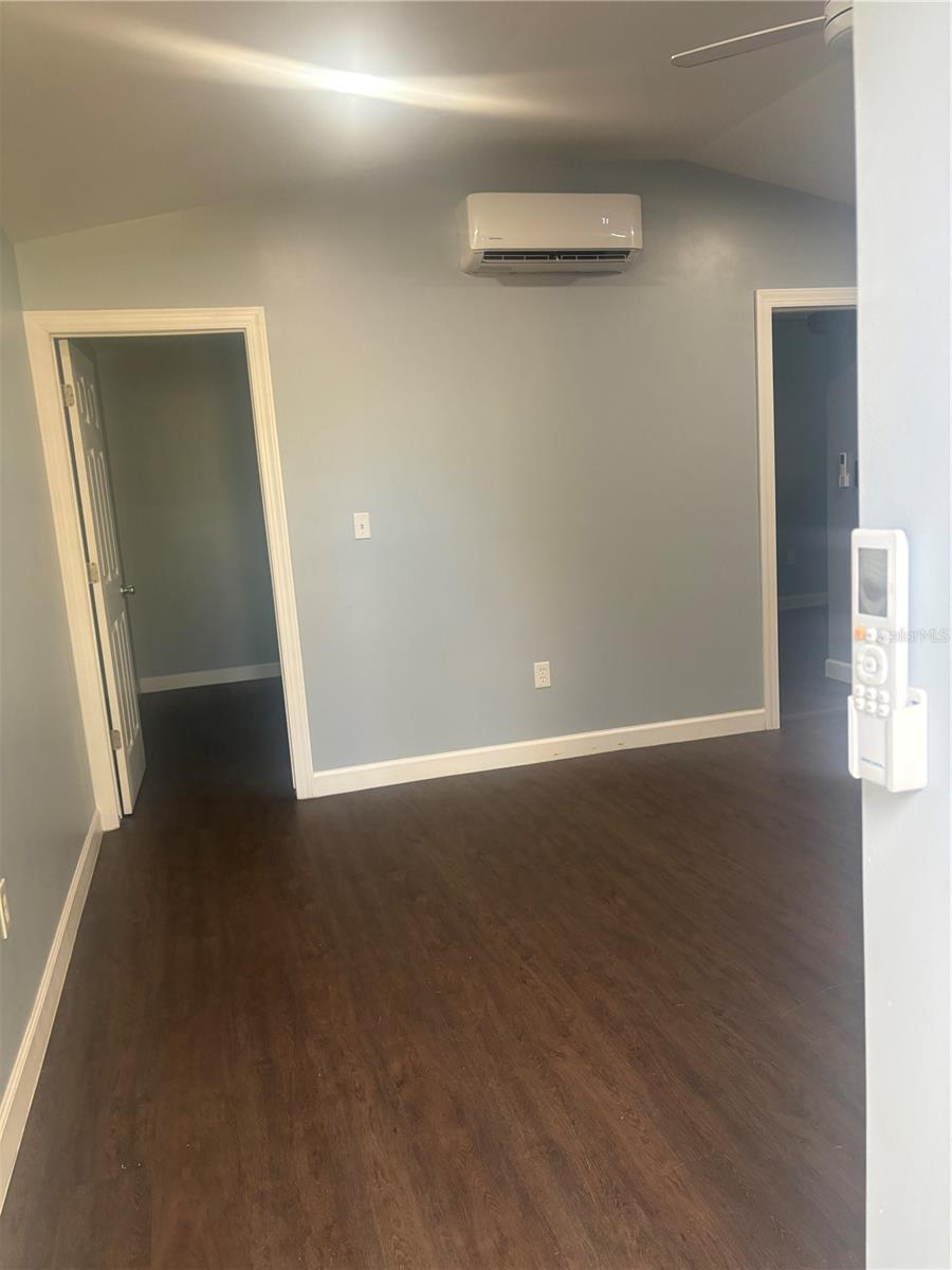 LAKE DRANE PARK - Residential Lease