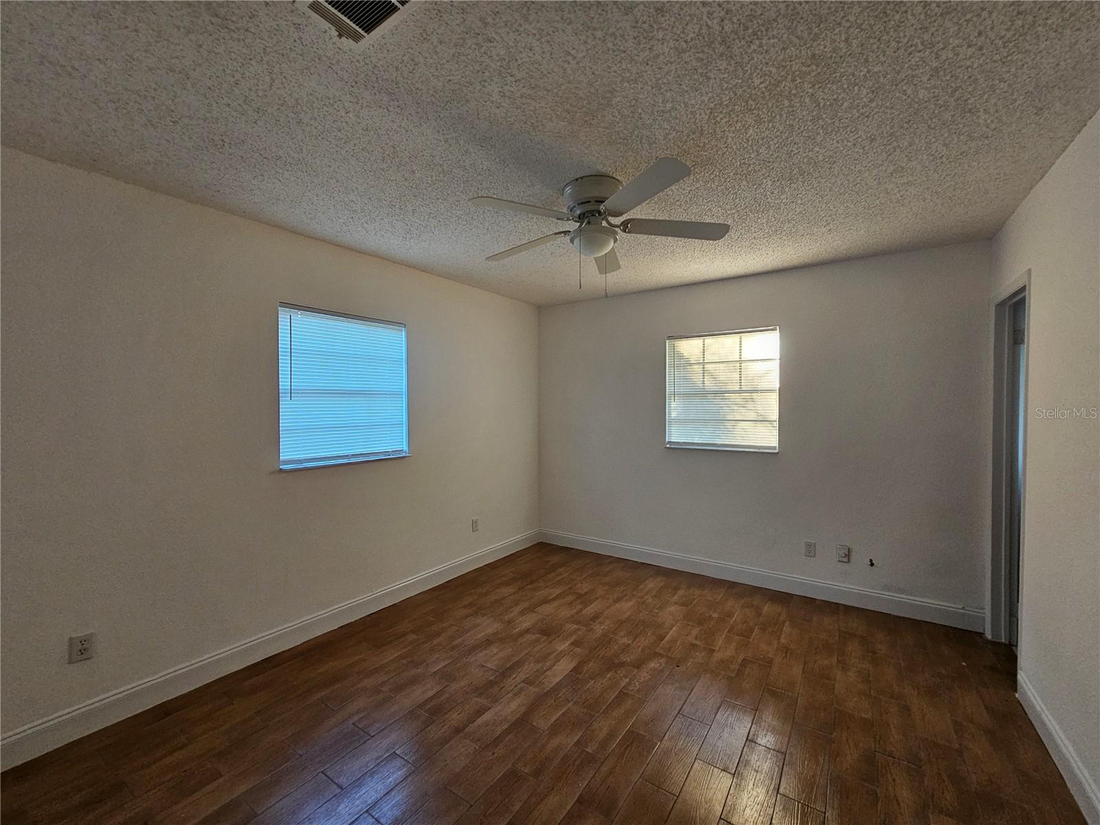 COUNTRY CLUB HEIGHTS UNIT 1 - Residential