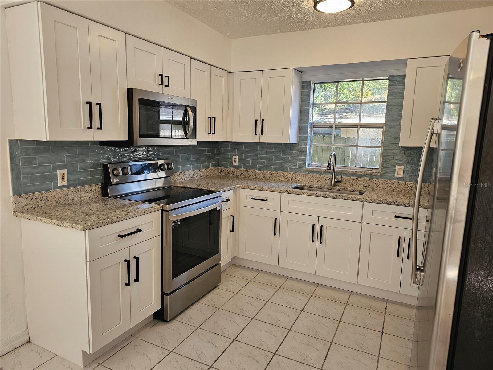 COUNTRY CLUB HEIGHTS UNIT 1 - Residential