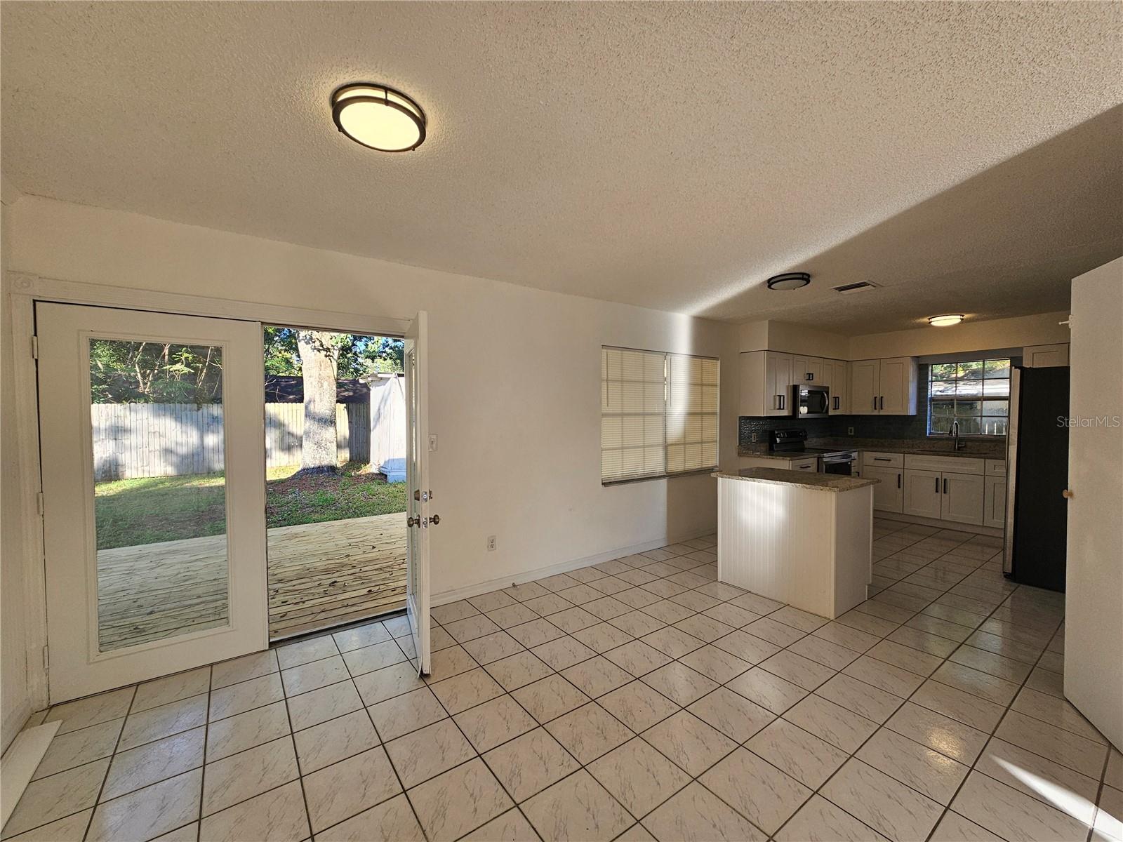 COUNTRY CLUB HEIGHTS UNIT 1 - Residential