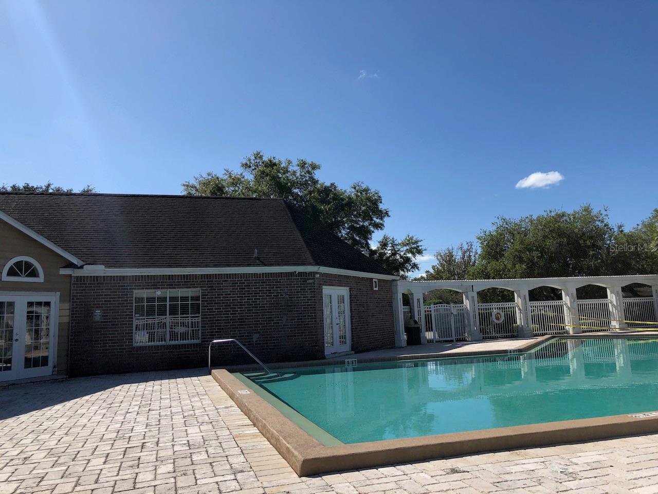 REGENCY GARDENS - Residential