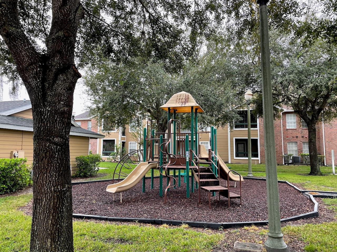 REGENCY GARDENS - Residential