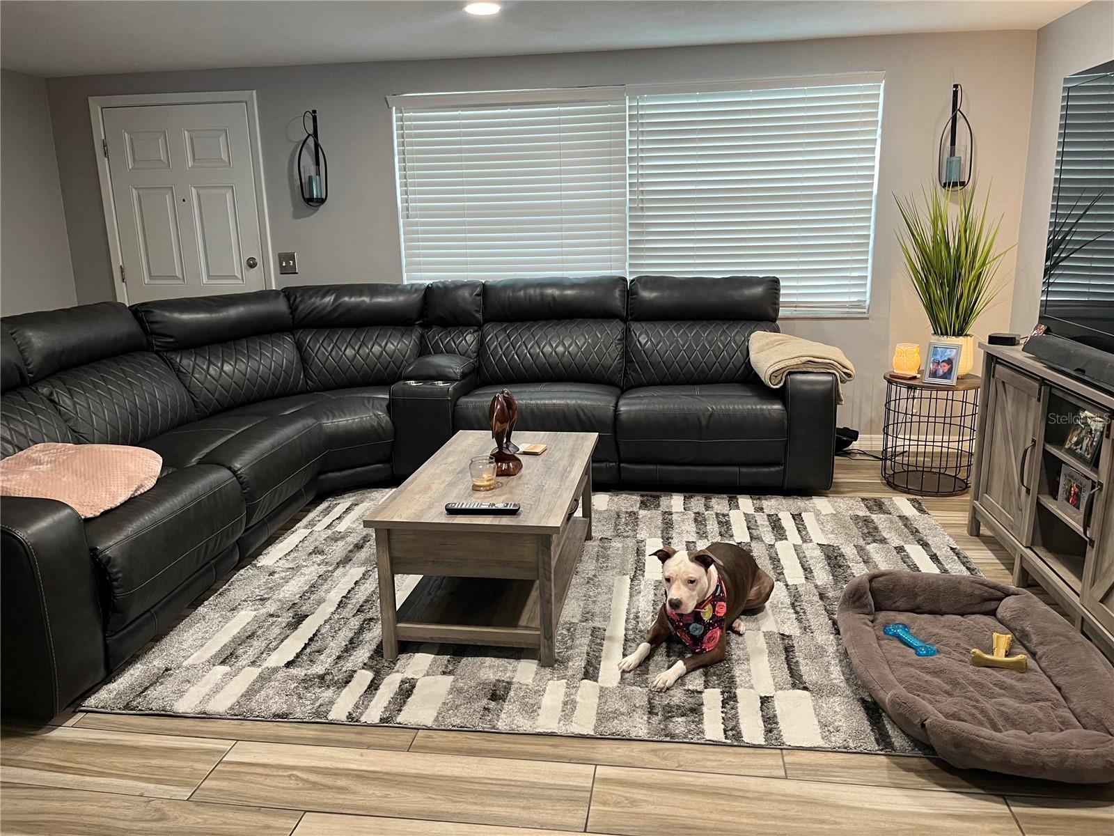 COLONIAL HILLS - Residential Lease