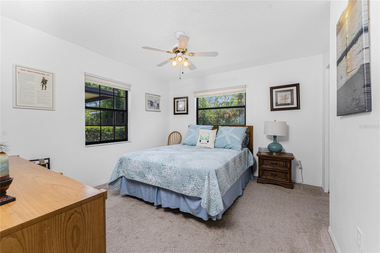 PINE HOLLOW - Residential