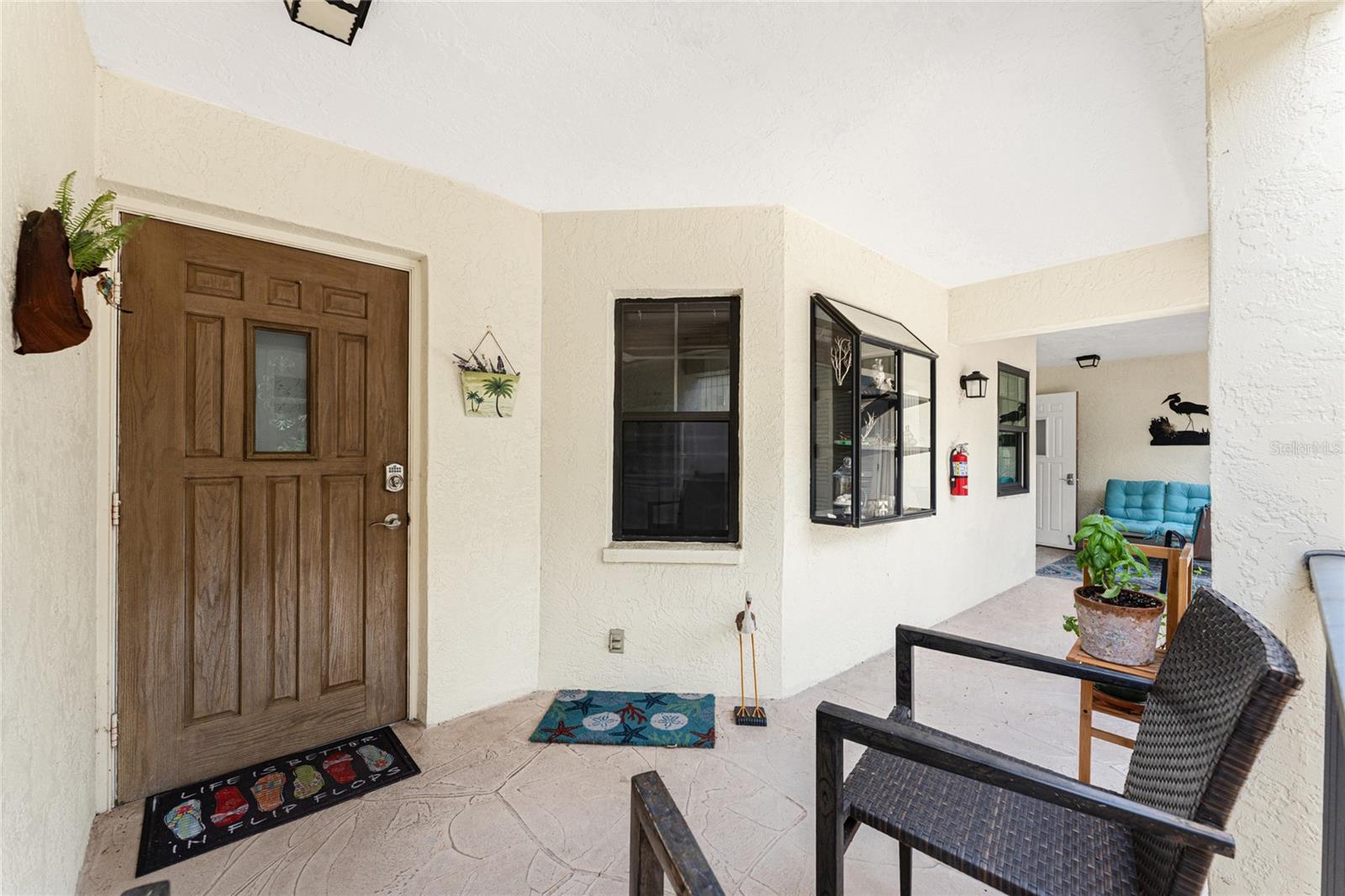 PINE HOLLOW - Residential