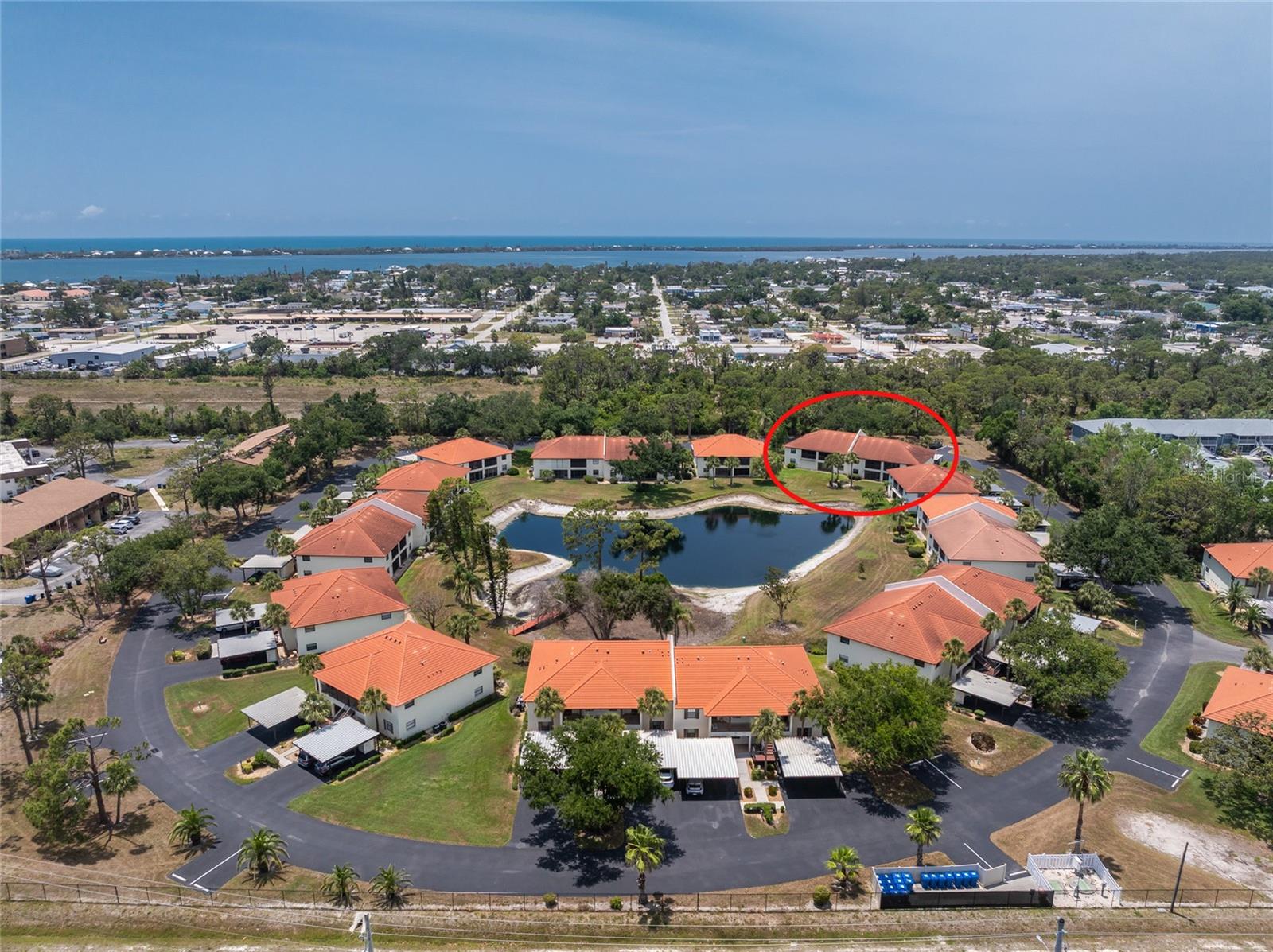 PINE HOLLOW - Residential