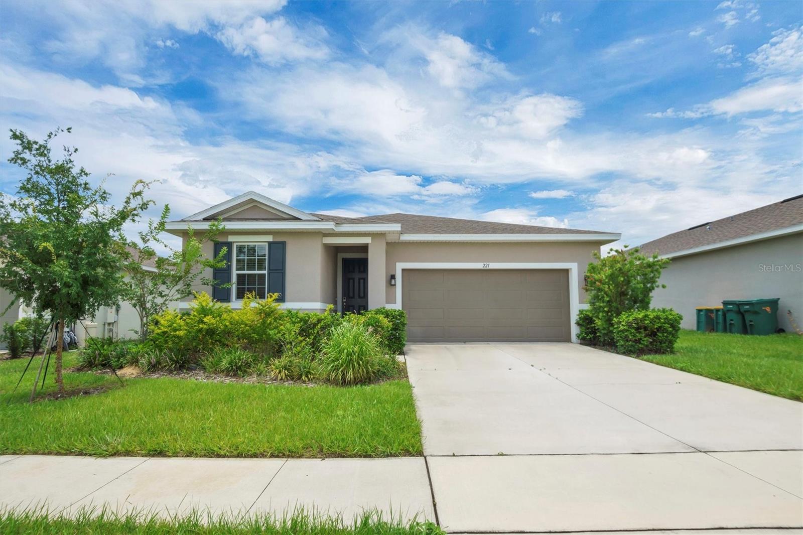 221 HILLTOP BLOOM LOOP