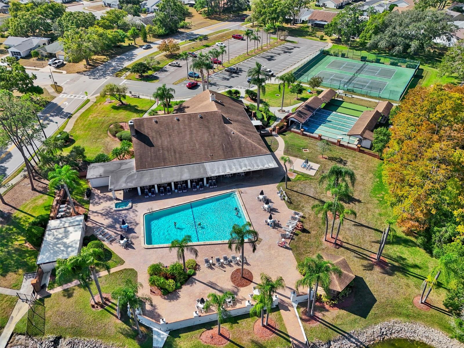 HERITAGE LAKE - Residential