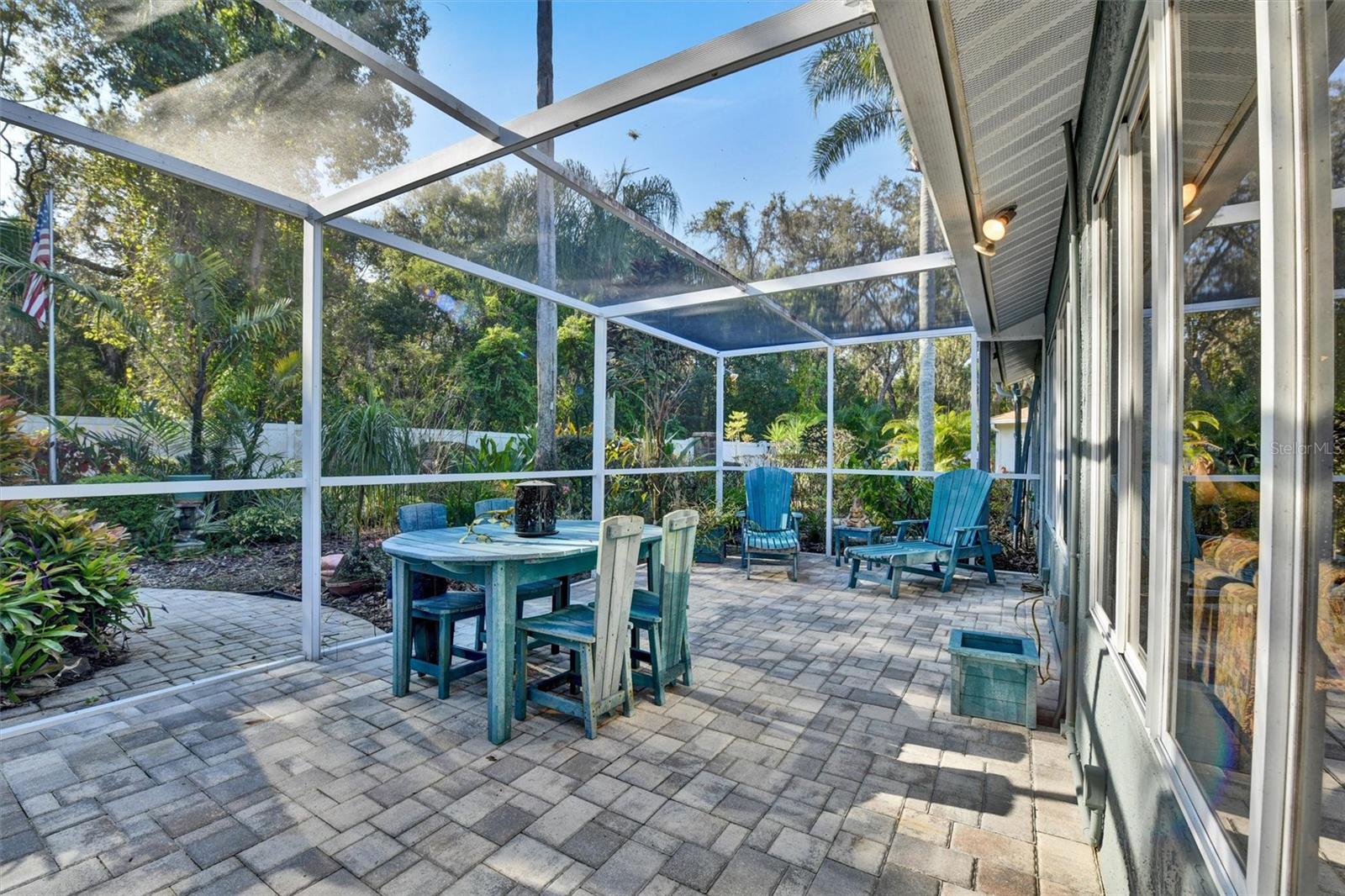 HERITAGE LAKE - Residential