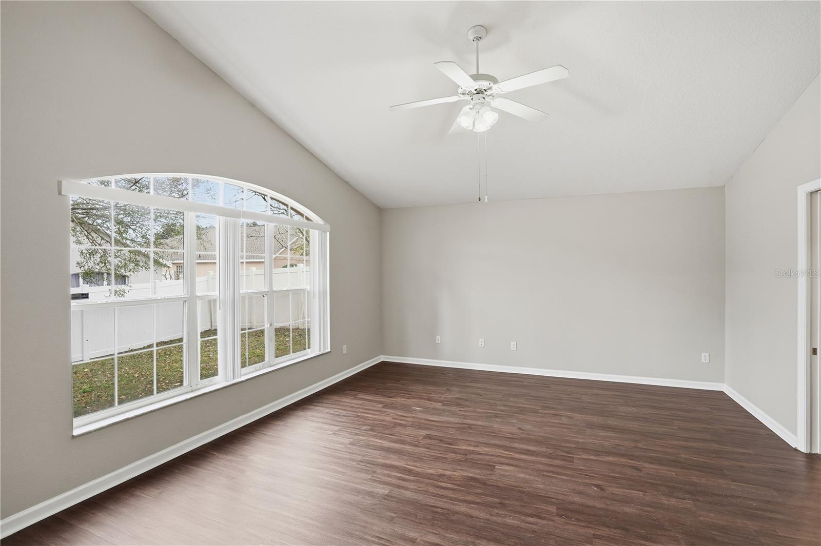 WESTON HILLS SUB - Residential