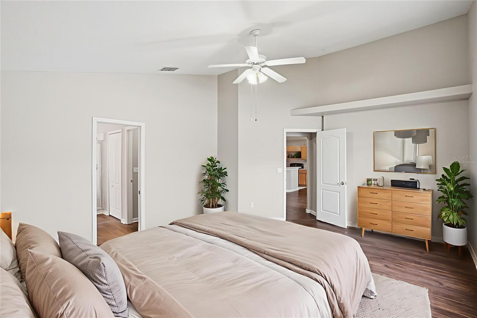 WESTON HILLS SUB - Residential