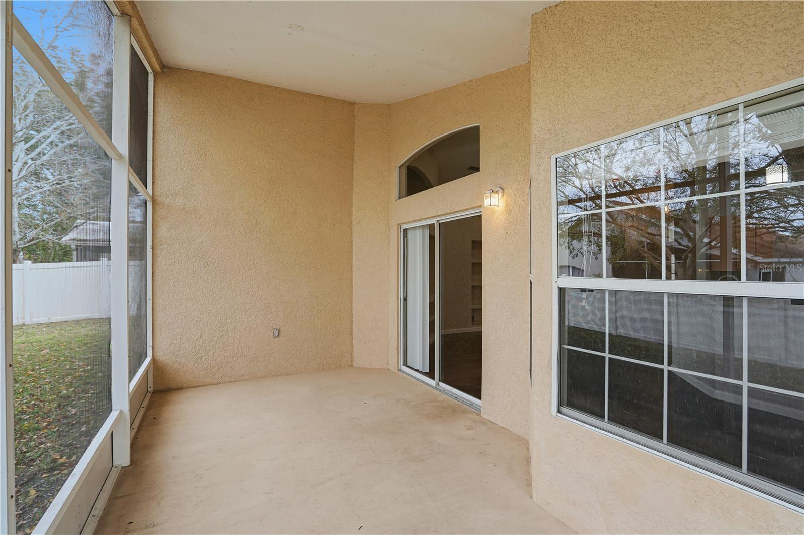 WESTON HILLS SUB - Residential