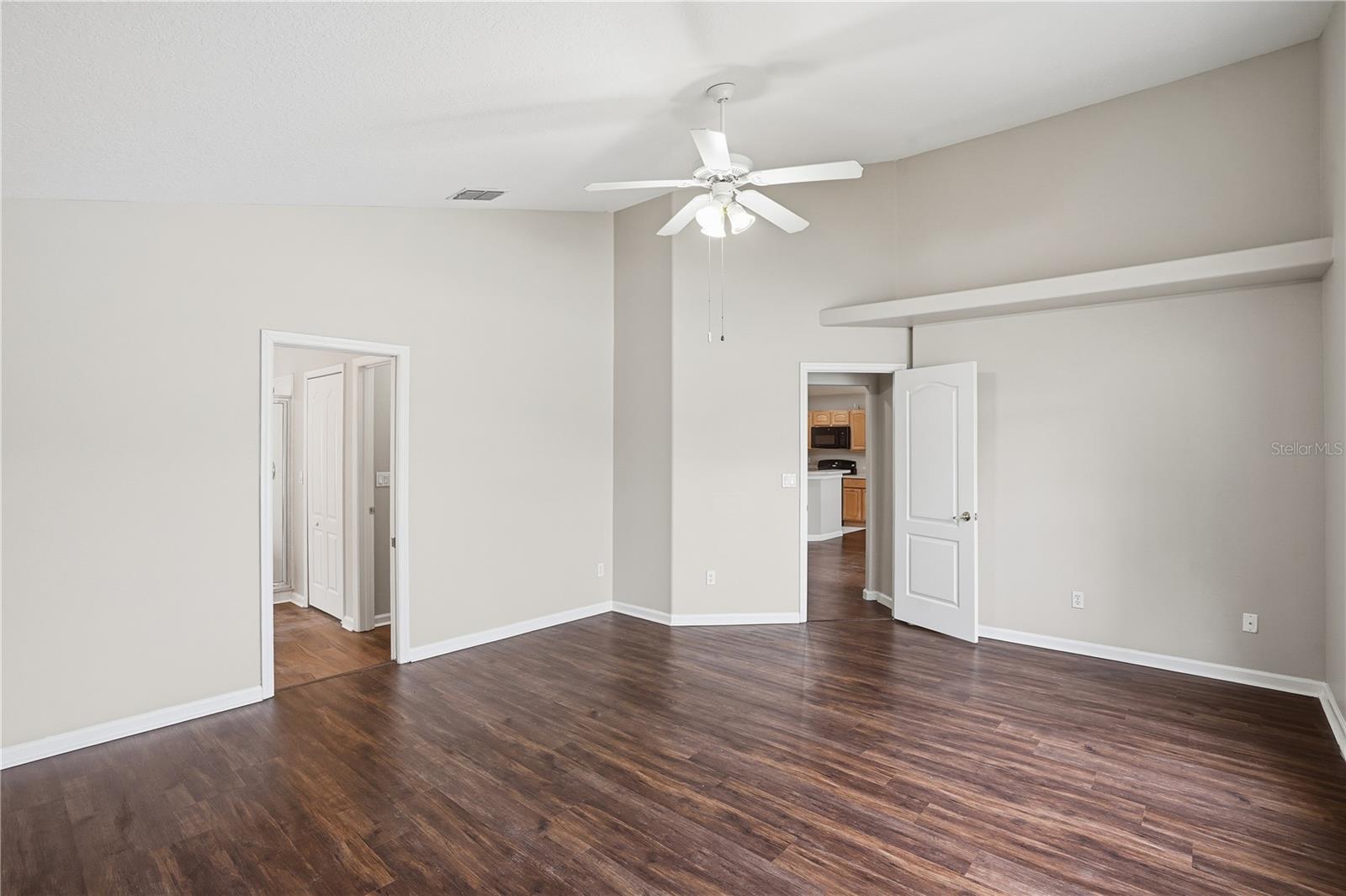 WESTON HILLS SUB - Residential