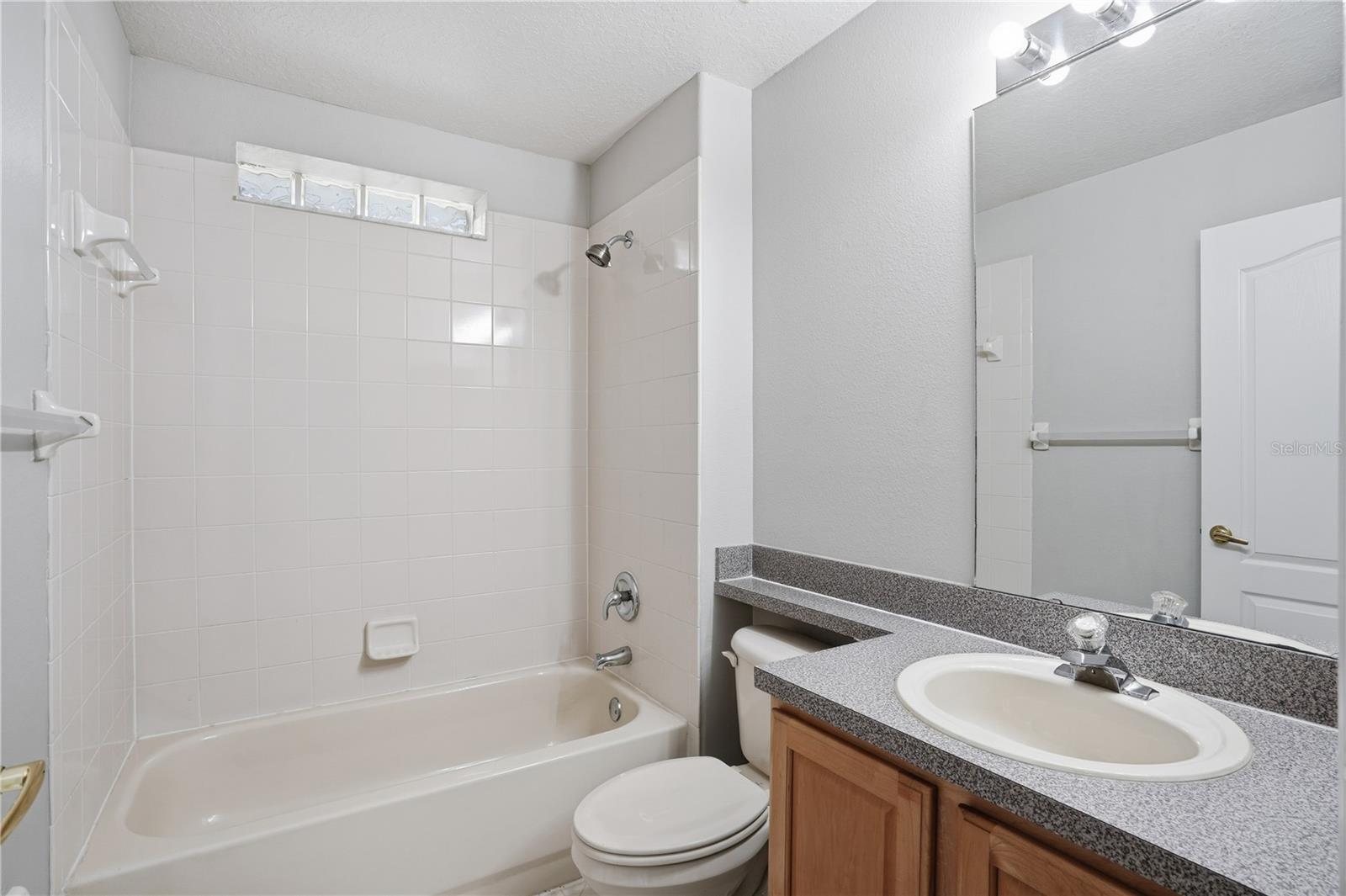 WESTON HILLS SUB - Residential