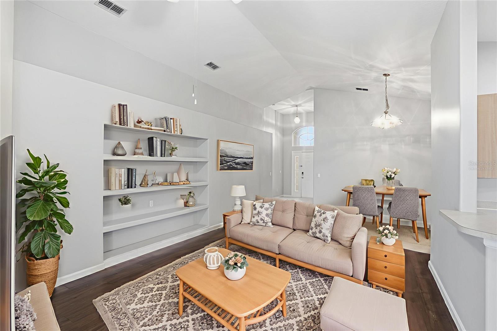 WESTON HILLS SUB - Residential