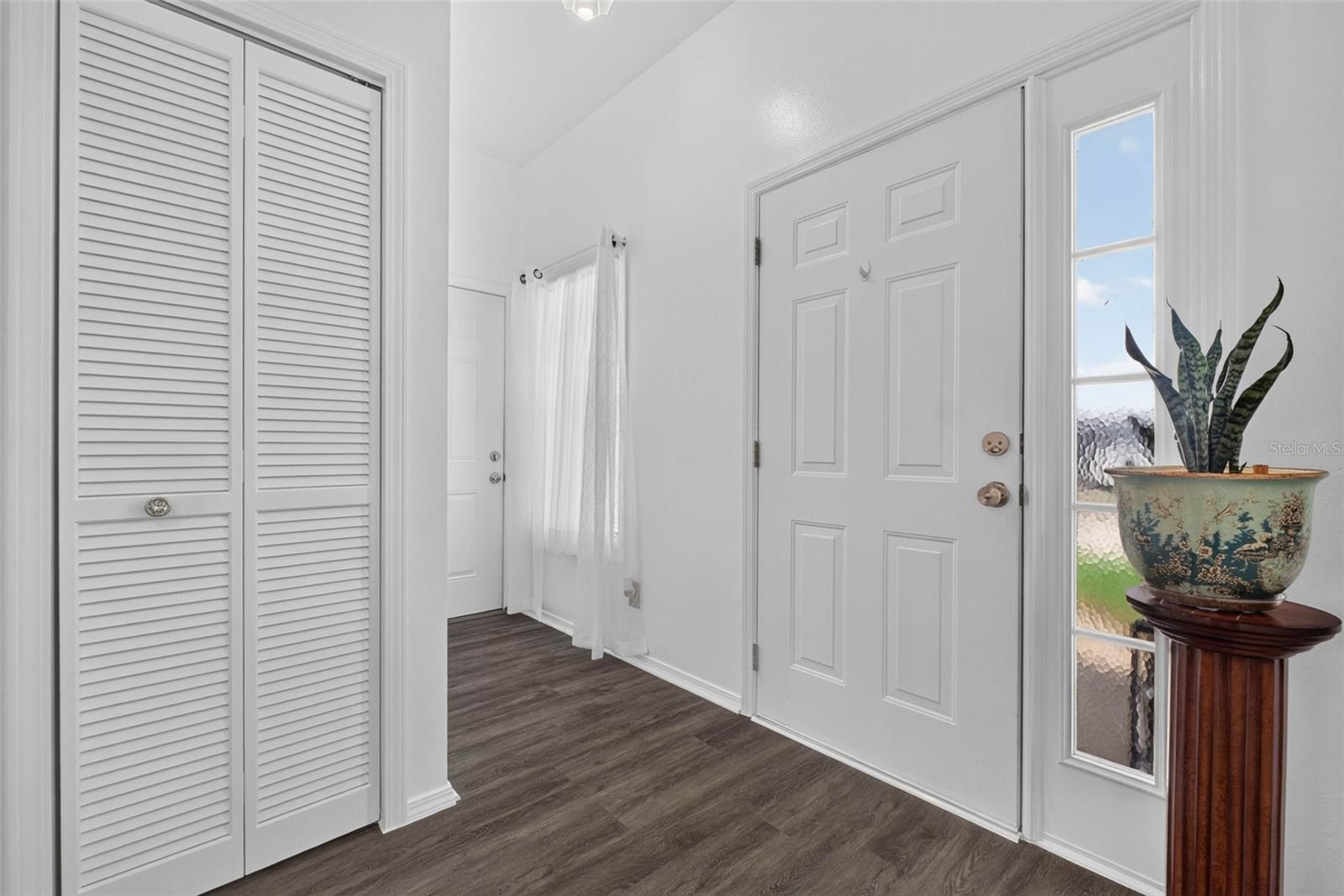 6364 LOLLY BAY LOOP NE