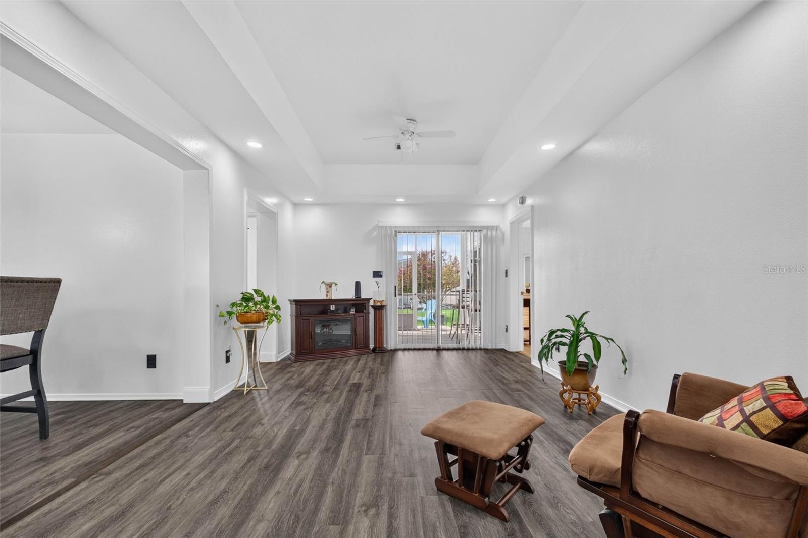 6364 LOLLY BAY LOOP NE