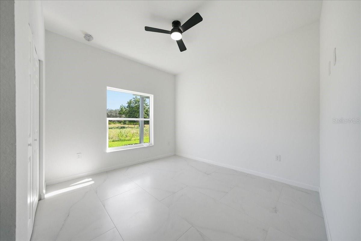 AVON PARK LAKES - Residential