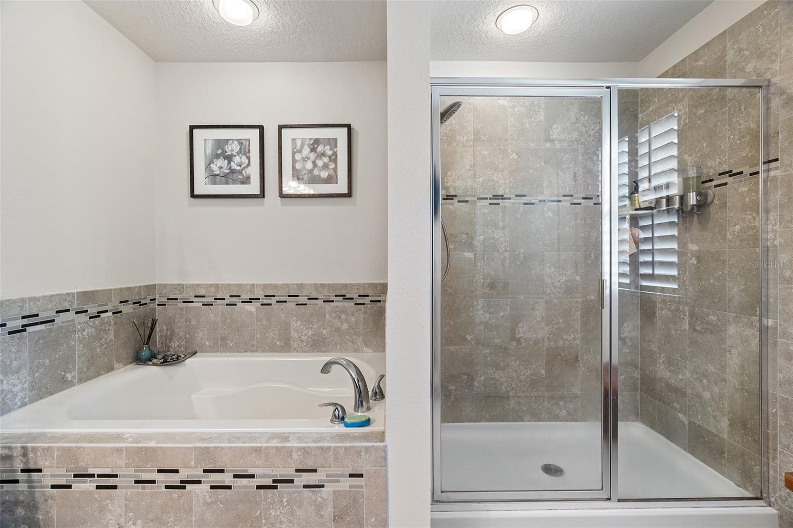 COUNTRYWALK UNITS 4 & 5, PHASE 4 - Residential