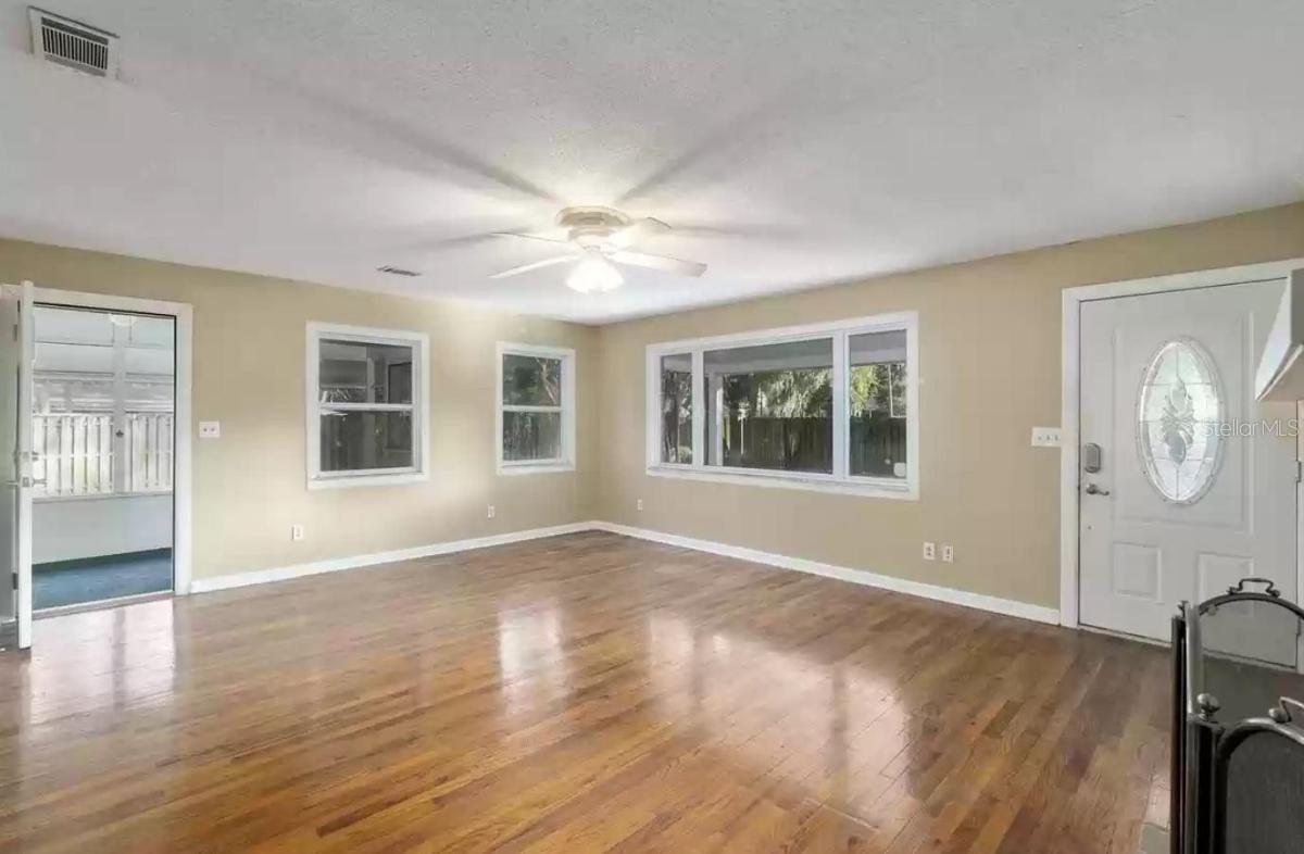 MISTY OAKS - Residential