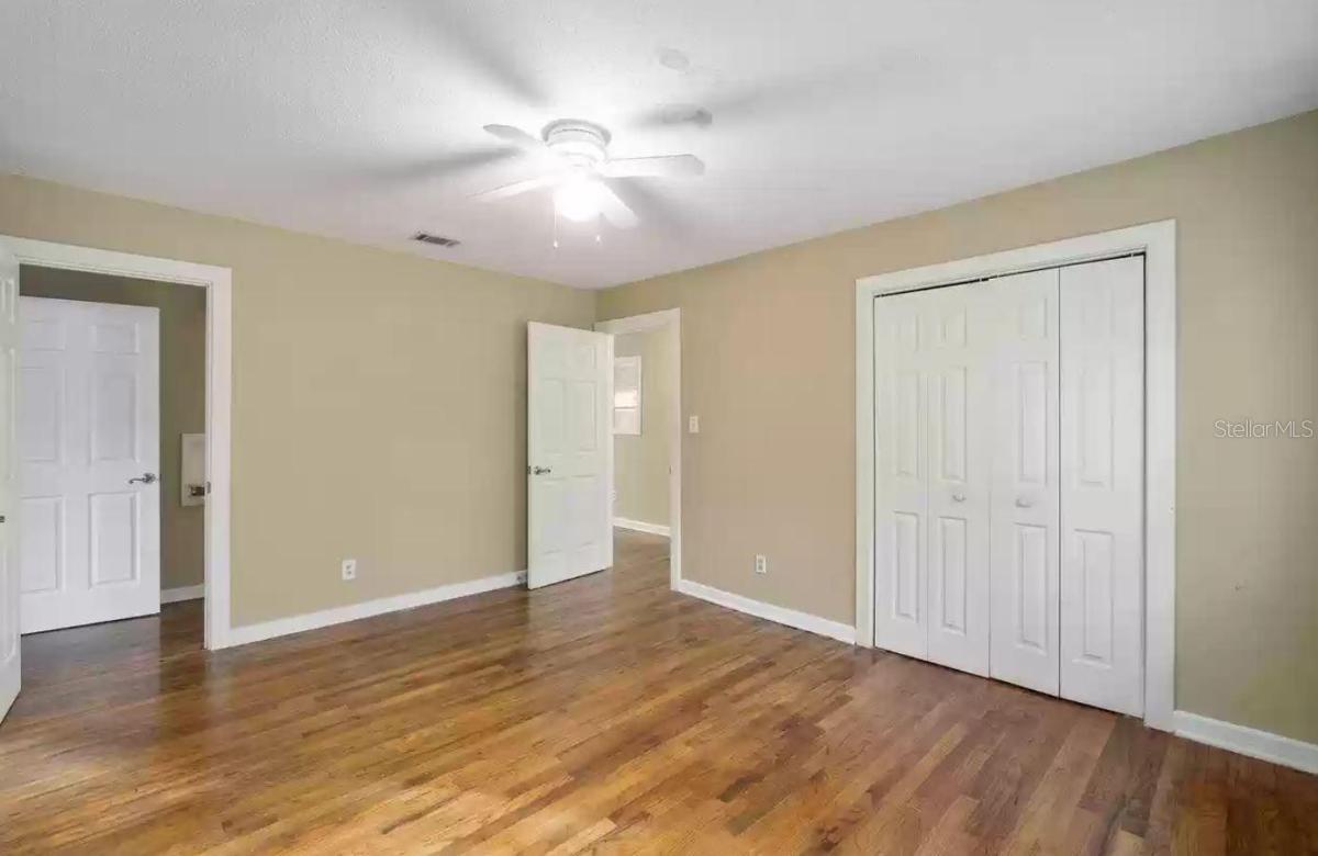 MISTY OAKS - Residential