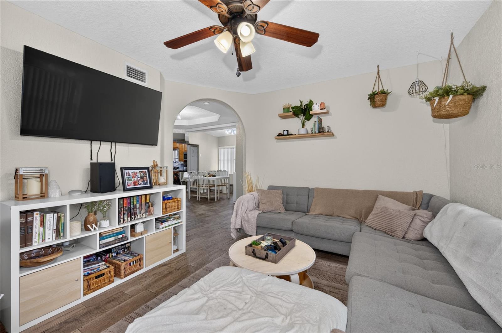 1712 LAKE BROWN DRIVE
