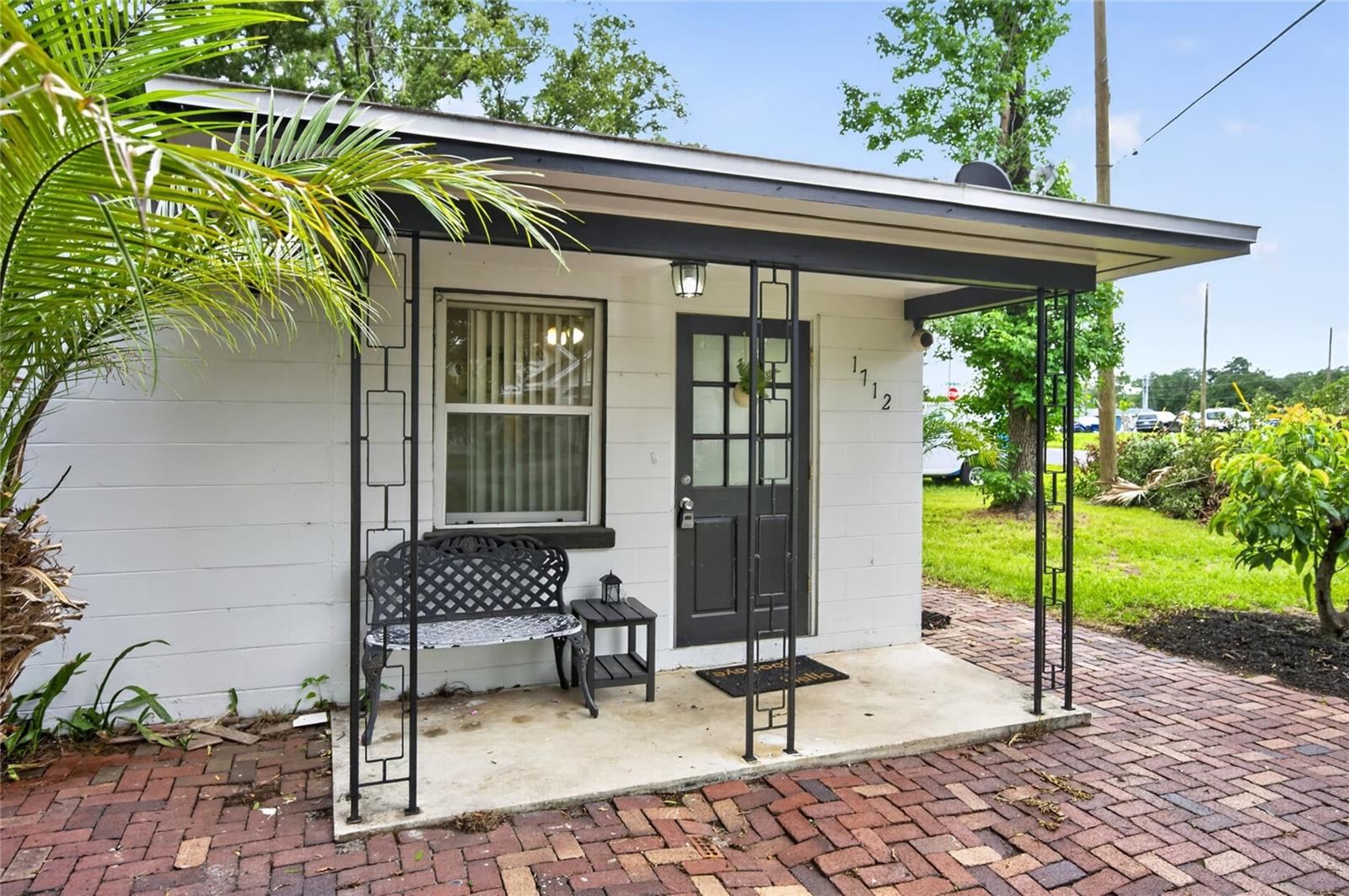 1712 LAKE BROWN DRIVE
