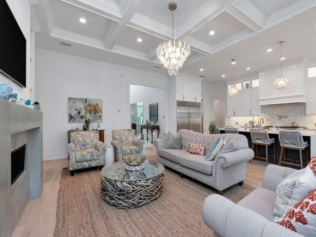 SUNSET PARK - Residential