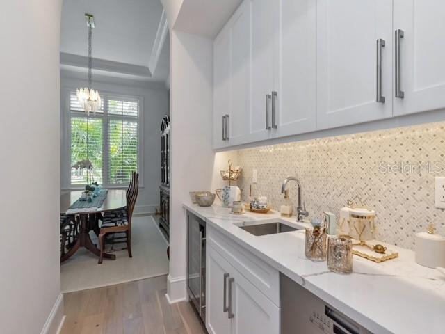 SUNSET PARK - Residential