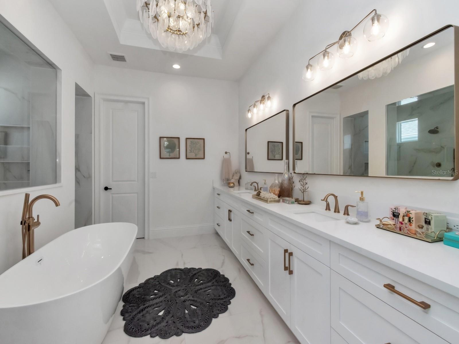 SUNSET PARK - Residential