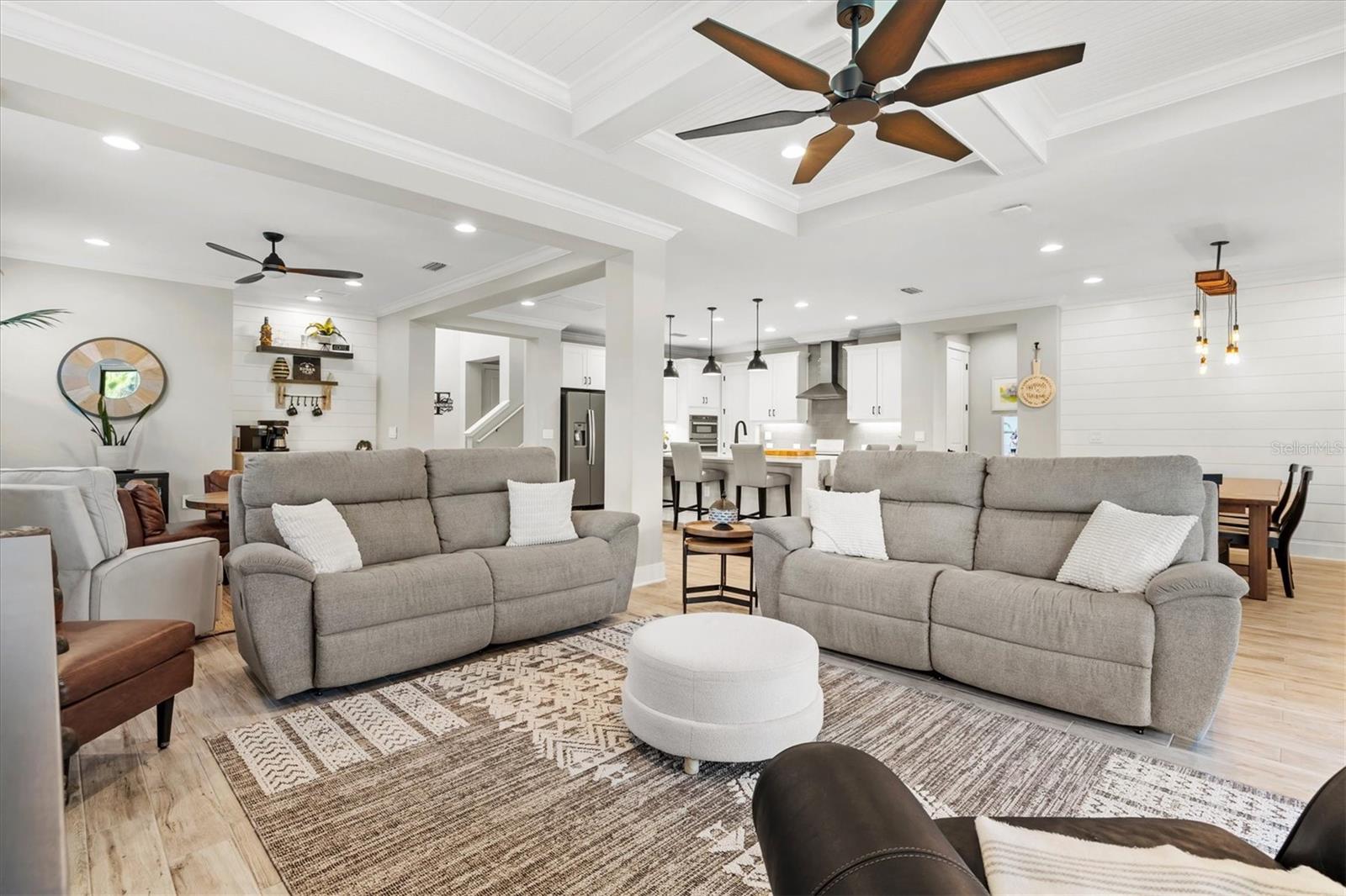 PROMENADE ESTATES PH I - Residential