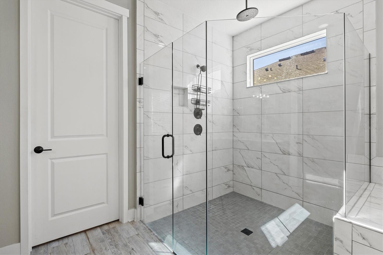 PROMENADE ESTATES PH I - Residential