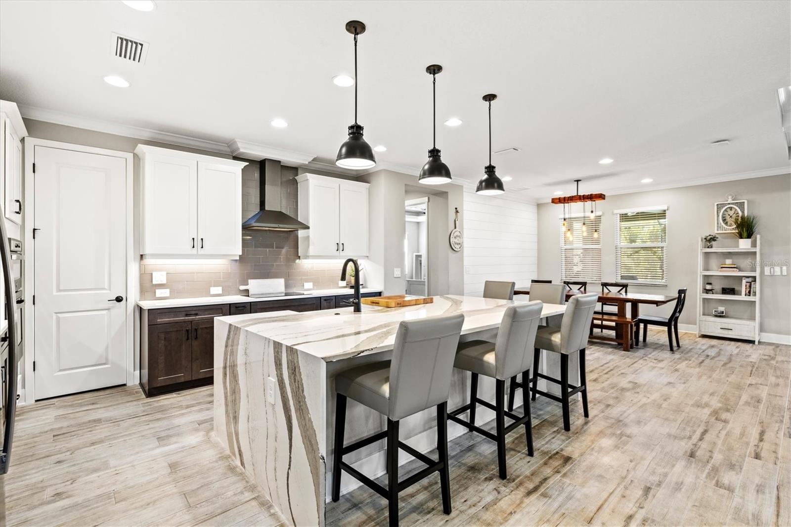 PROMENADE ESTATES PH I - Residential