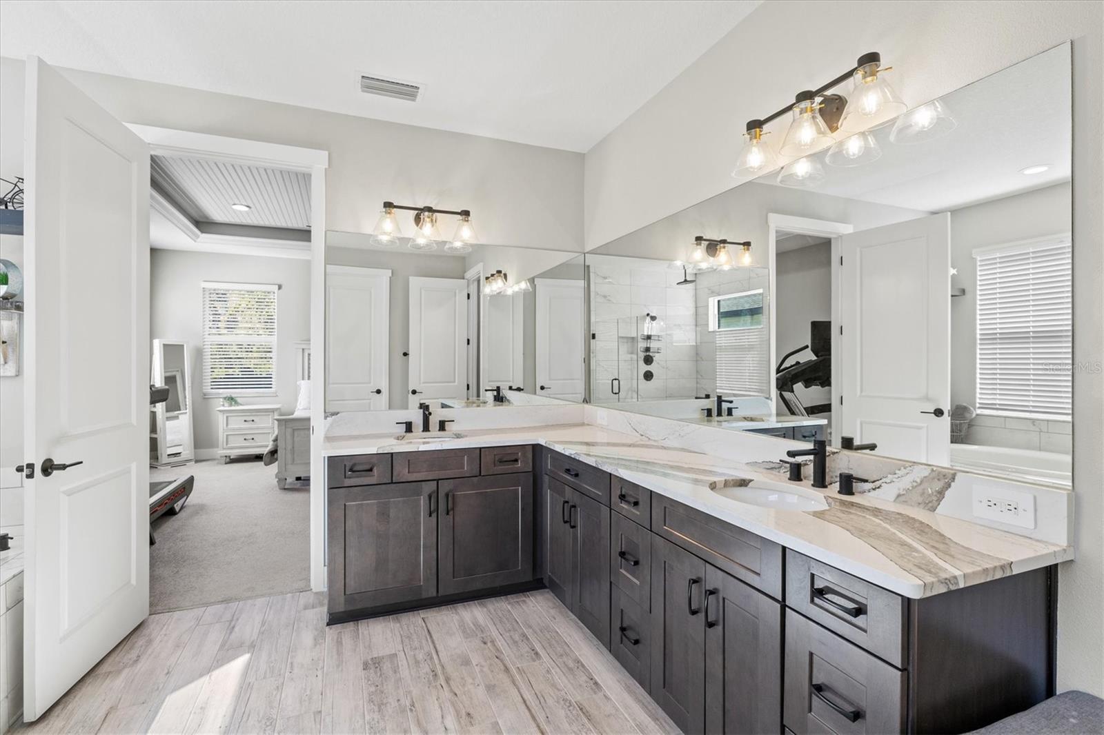 PROMENADE ESTATES PH I - Residential