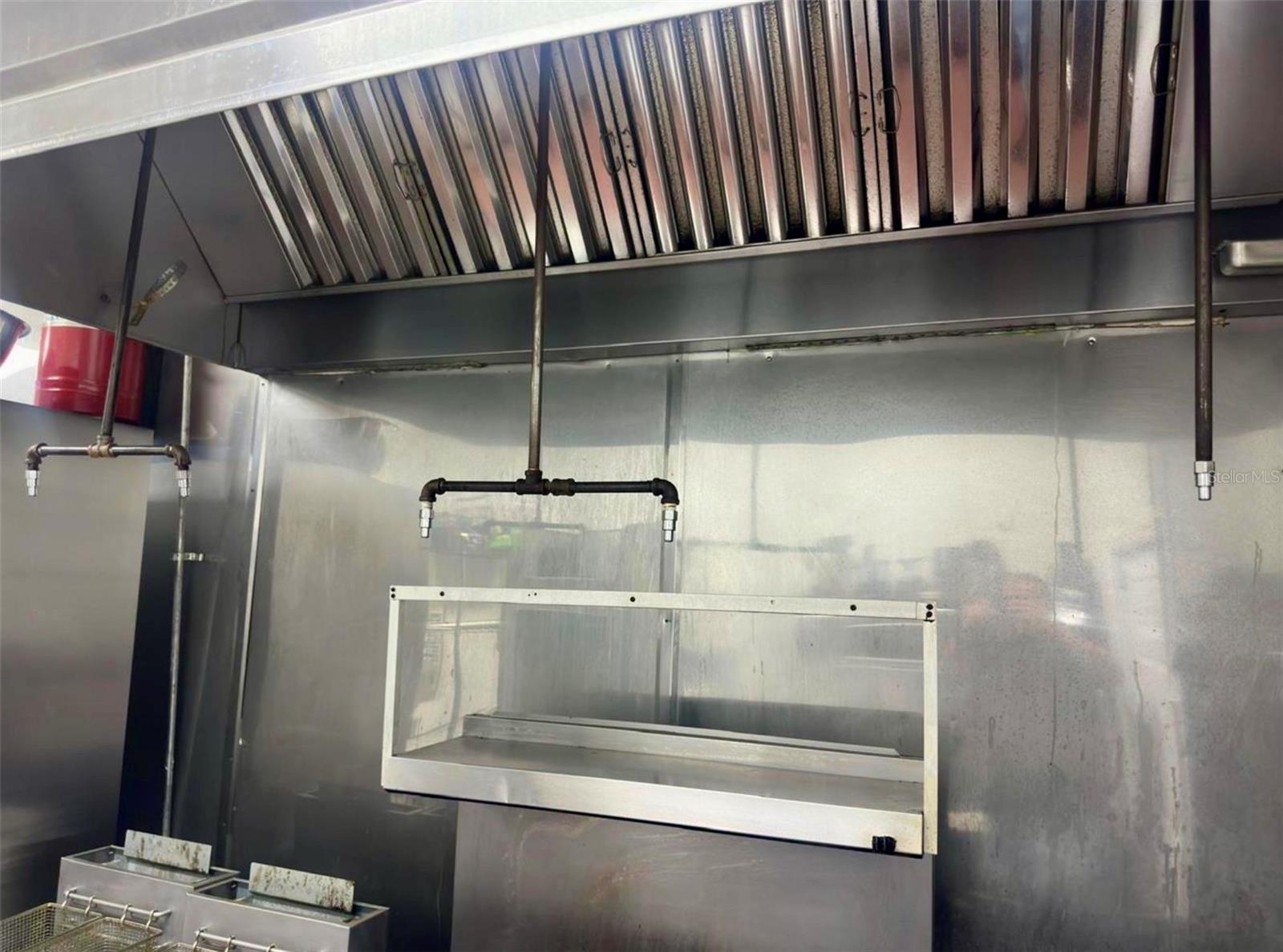 517 N SEMORAN BOULEVARD