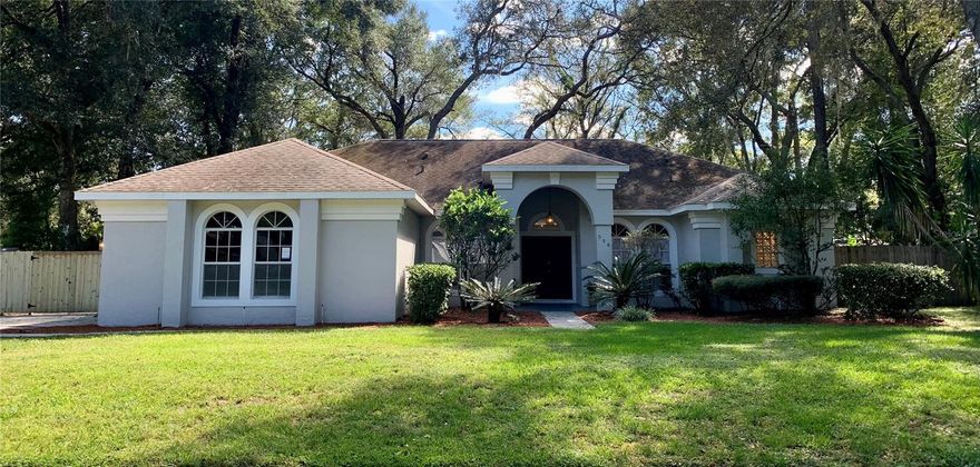 OFFERING A $5000.00 CLOSING COST CREDIT AS AN INCENTIVE TO ANY BUYER THAT BRINGS AN ACCEPTABLE OFFER AND CAN AND WILL CLOSE ON OR BEFORE NOVEMBER 30, 2023. Great opportunity to own this well-appointed home in the small community of Deer Creek Chase which is conveniently located close to major roadways, Wekiva Springs State Park, shopping, restaurants and a short commute to Maitland Center, downtown Orlando and the area's tourist attractions.  This spacious 4 bedroom, 2 bathroom home has a stunning open floor plan with newer wooden laminate flooring throughout the living areas of the home.  New carpet has been installed in the bedrooms. The kitchen is a chef's delight with a large island and stainless steel appliances and open to both the living room and family room and also has expansive views of the wooded backyard.  The primary bedroom has a luxurious ensuite bathroom and also opens to the covered lanai.  Speaking of outdoor space, the nature enthousiaste will love the large, shaded fenced in yard.  There is plenty of room for gardening or adding a private pool. Long driveway allows for plenty of parking and the side facing 2 car garage is oversized.  Low HOA fees makes this property even more desirable.  Call today for a private showing.