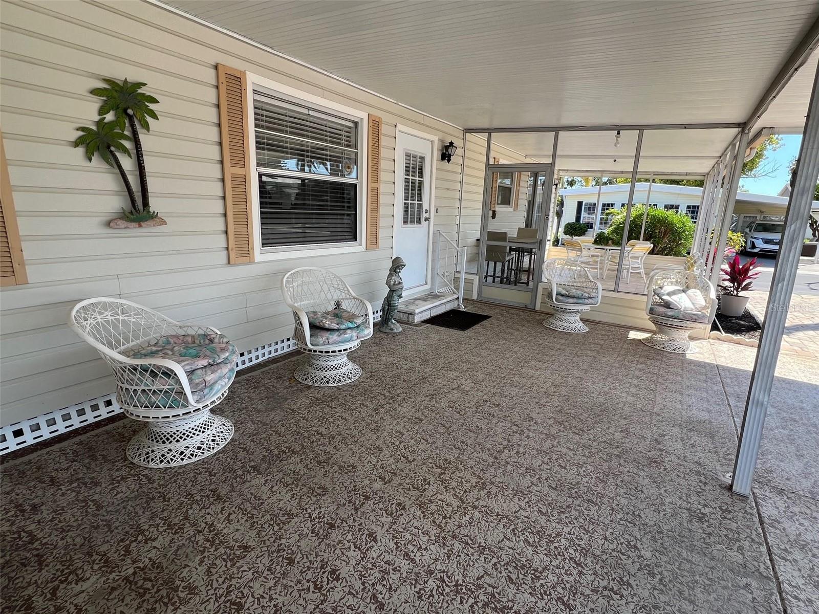 778 ROYAL PALM CIRCLE